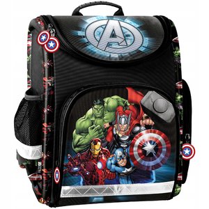 Školní aktovka Avengers černá-1