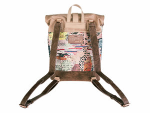 Větší designový batoh Jungle-3