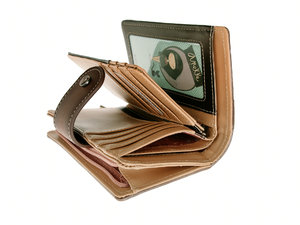 Střední peněženka s přezkou Arizona-4