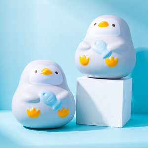 SQUISHY antistresový tučňák-3 SQUISHY antistresový tučňák-3